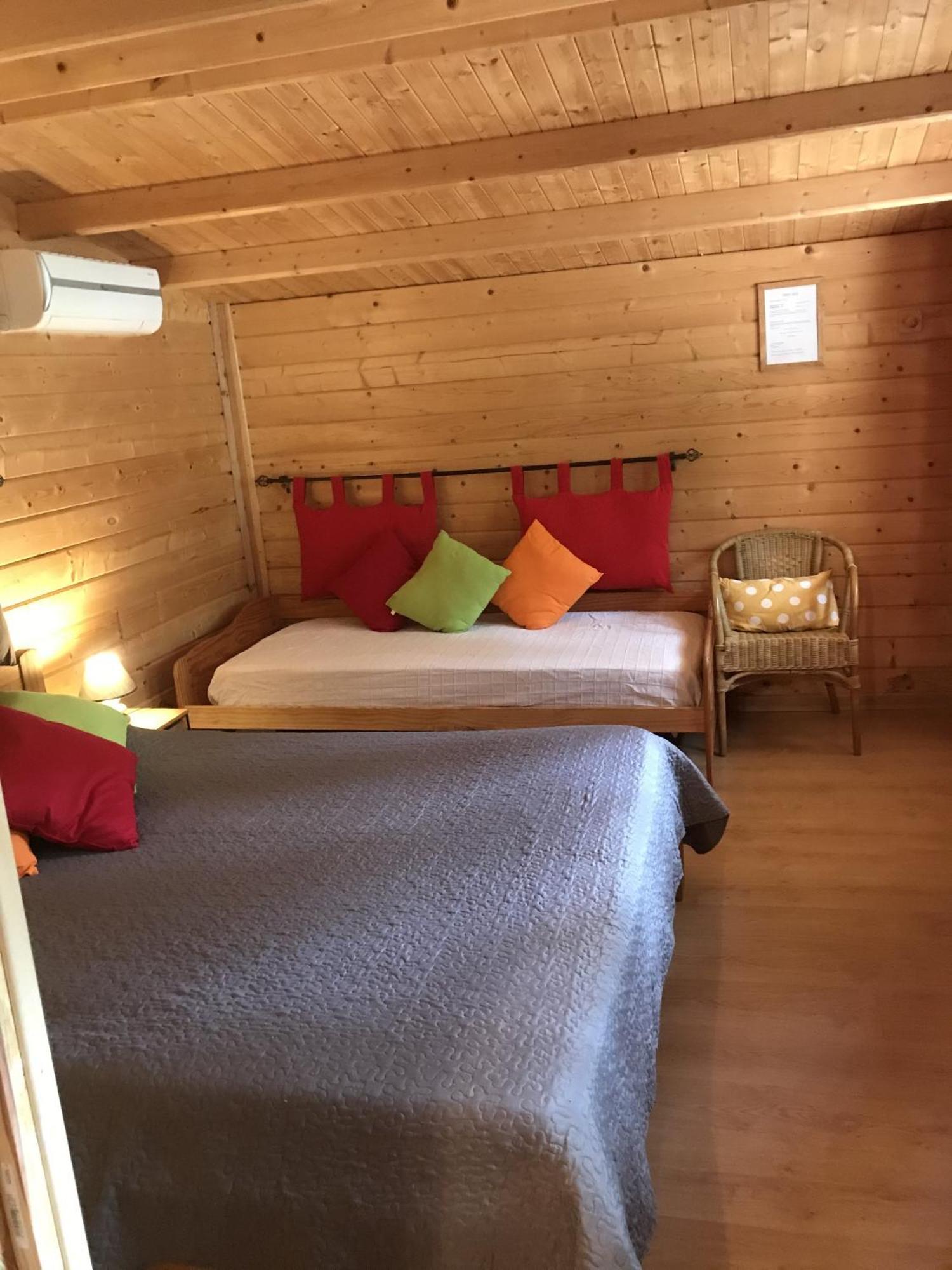 Mas De La Pinede Ex-Les Arbousiers Bed & Breakfast โบลแลน ห้อง รูปภาพ